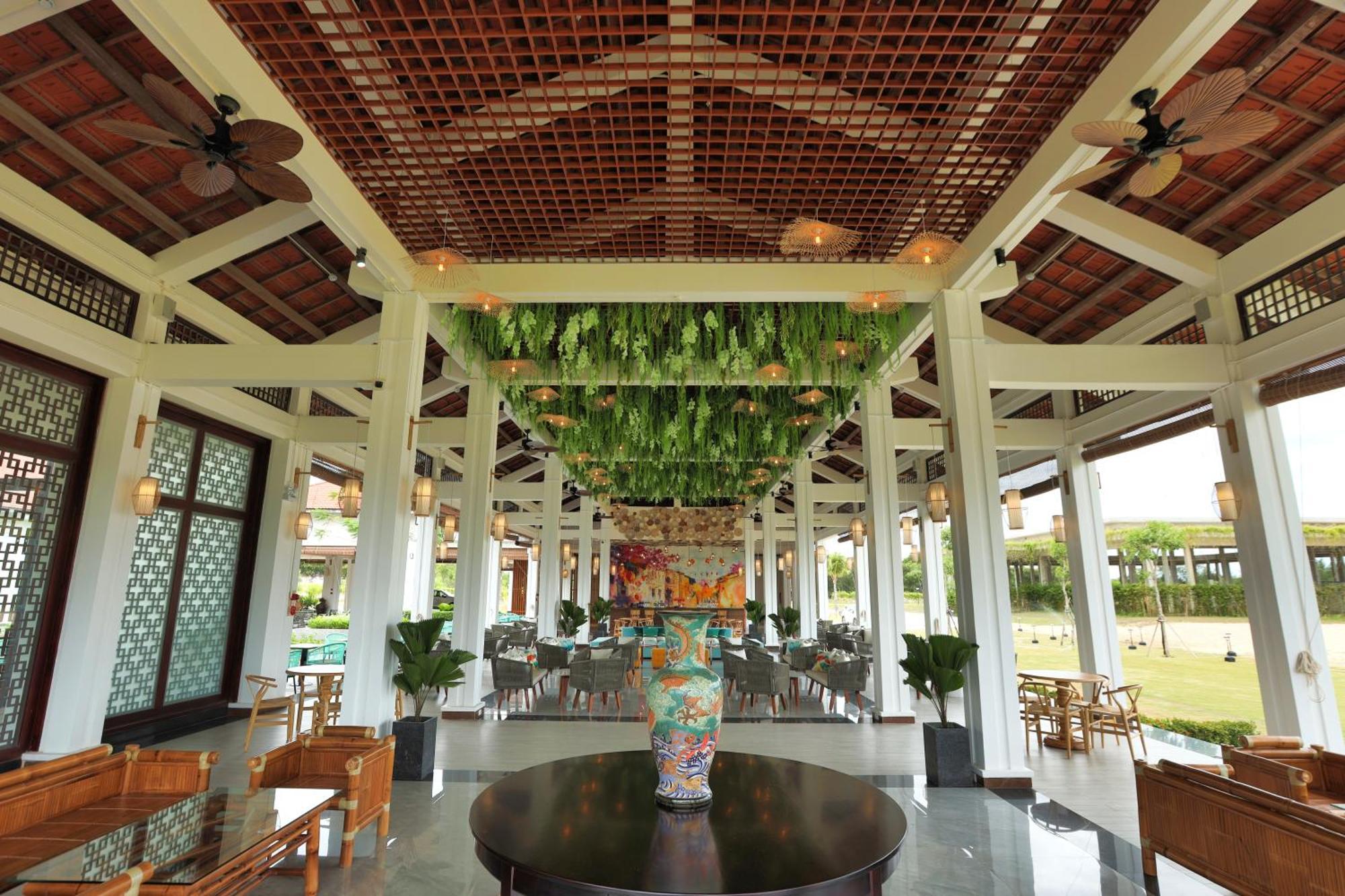 Hotel Sbh Gloria Hue Exterior foto